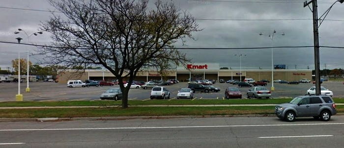 K-Mart (Kmart) - Warren - 2000 10 Mile Rd